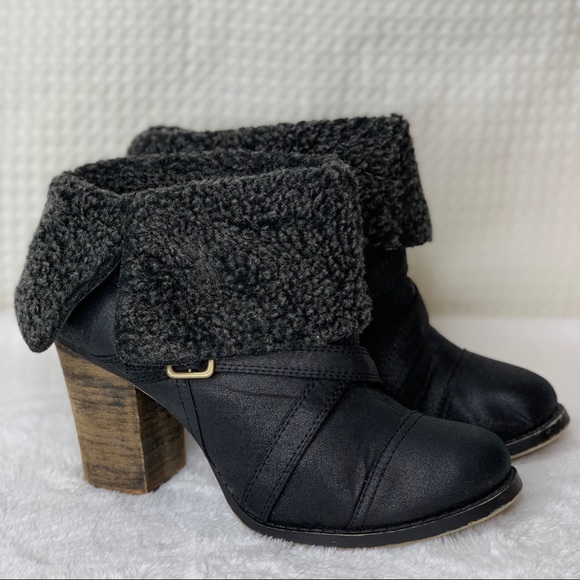 Chinese Laundry Shoes - Chinese Laundry black heeled ankle boots size 8.5